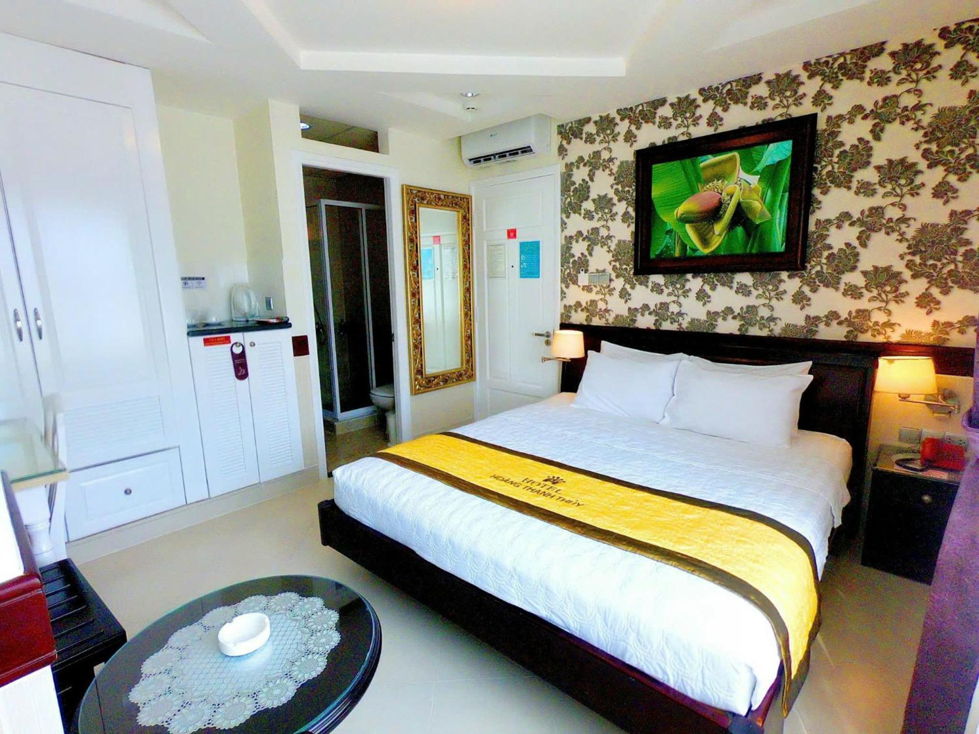 Hoang Thanh Thuy Airport Hotel 2 - Gan Am Thuc Dem Cho Hoang Hoa Tham Ciudad Ho Chi Minh  Exterior foto