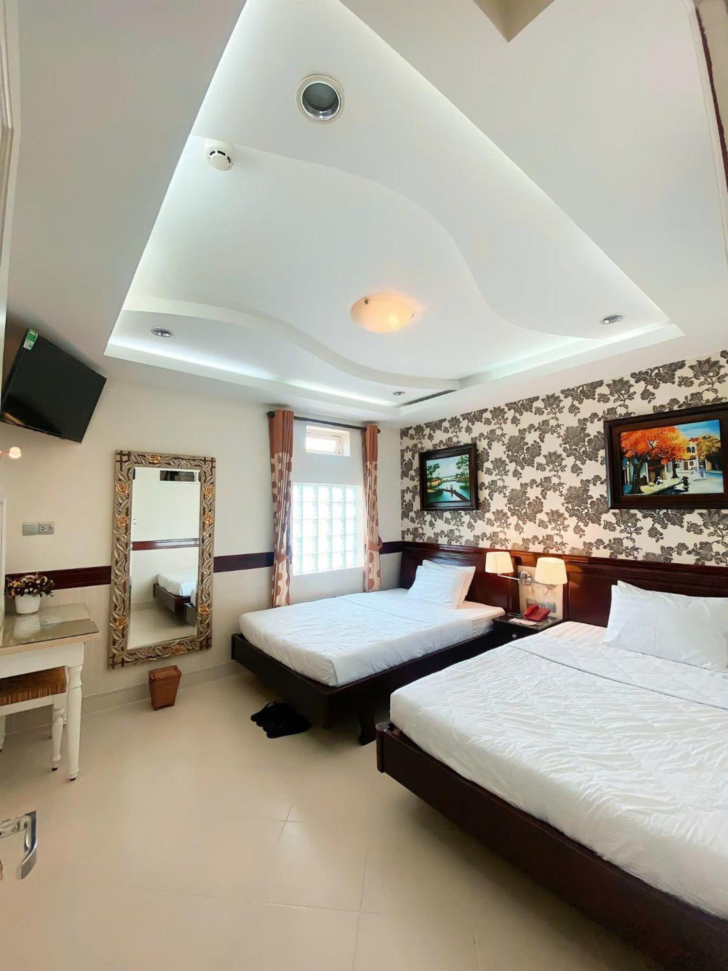Hoang Thanh Thuy Airport Hotel 2 - Gan Am Thuc Dem Cho Hoang Hoa Tham Ciudad Ho Chi Minh  Exterior foto