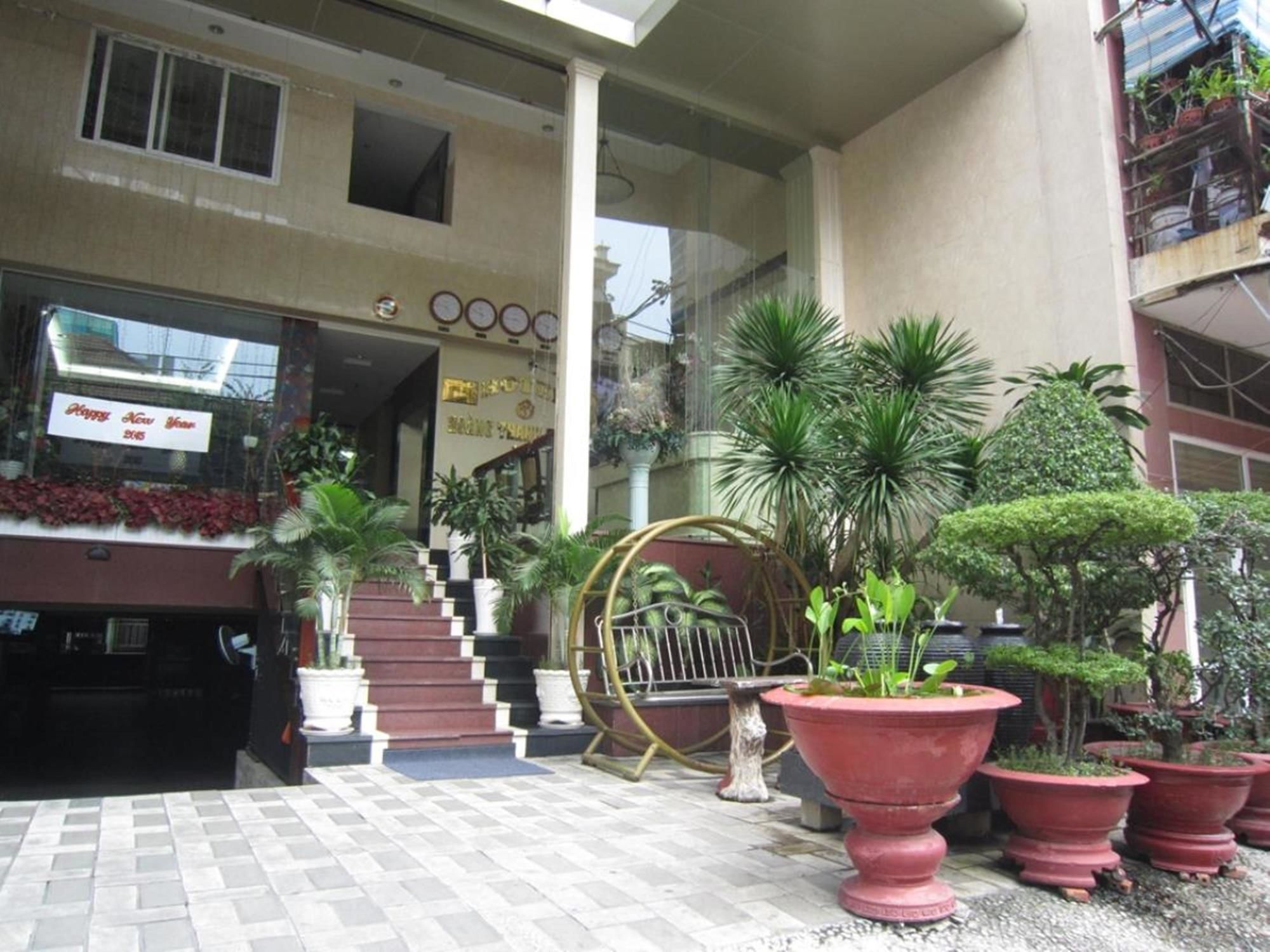 Hoang Thanh Thuy Airport Hotel 2 - Gan Am Thuc Dem Cho Hoang Hoa Tham Ciudad Ho Chi Minh  Exterior foto